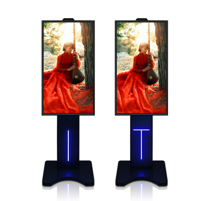 Propaganda vertical do quiosque AC100-240v 2500cd/M2 do painel AGLR LCD do IPS